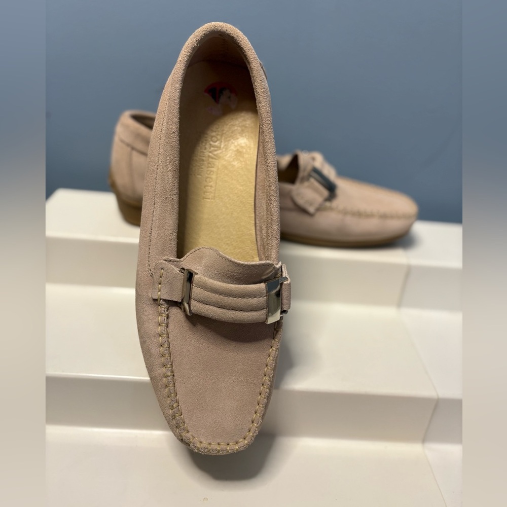 Piero Masetti Spain Pink Suede Driving Shoe with Buckle Detail!!